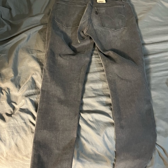 Levi W27 L30 gray jeans NWT - Picture 2 of 6